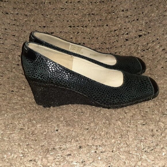 Vintage TED LAPIDUS-Black Suede/Leather Patterned Wedges-Sz 38-Excellent - Picture 4 of 7
